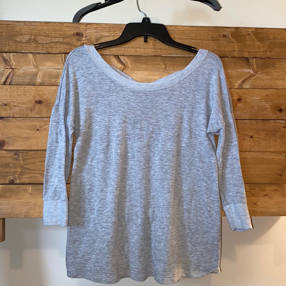 3/4 Quarter Length Sleeve Top